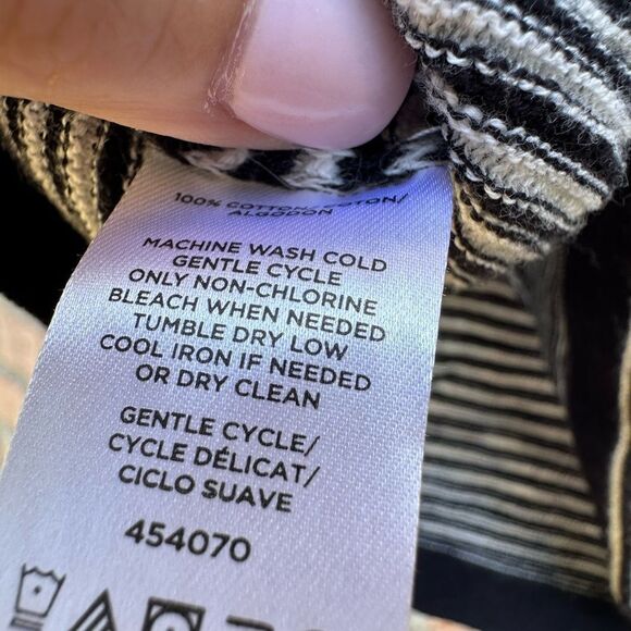 Striped Black and White Women's Top - Picture 4 of 5